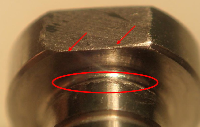 To manually remove the burrs with pneumatic deburring tool led to the uneven chamfers.